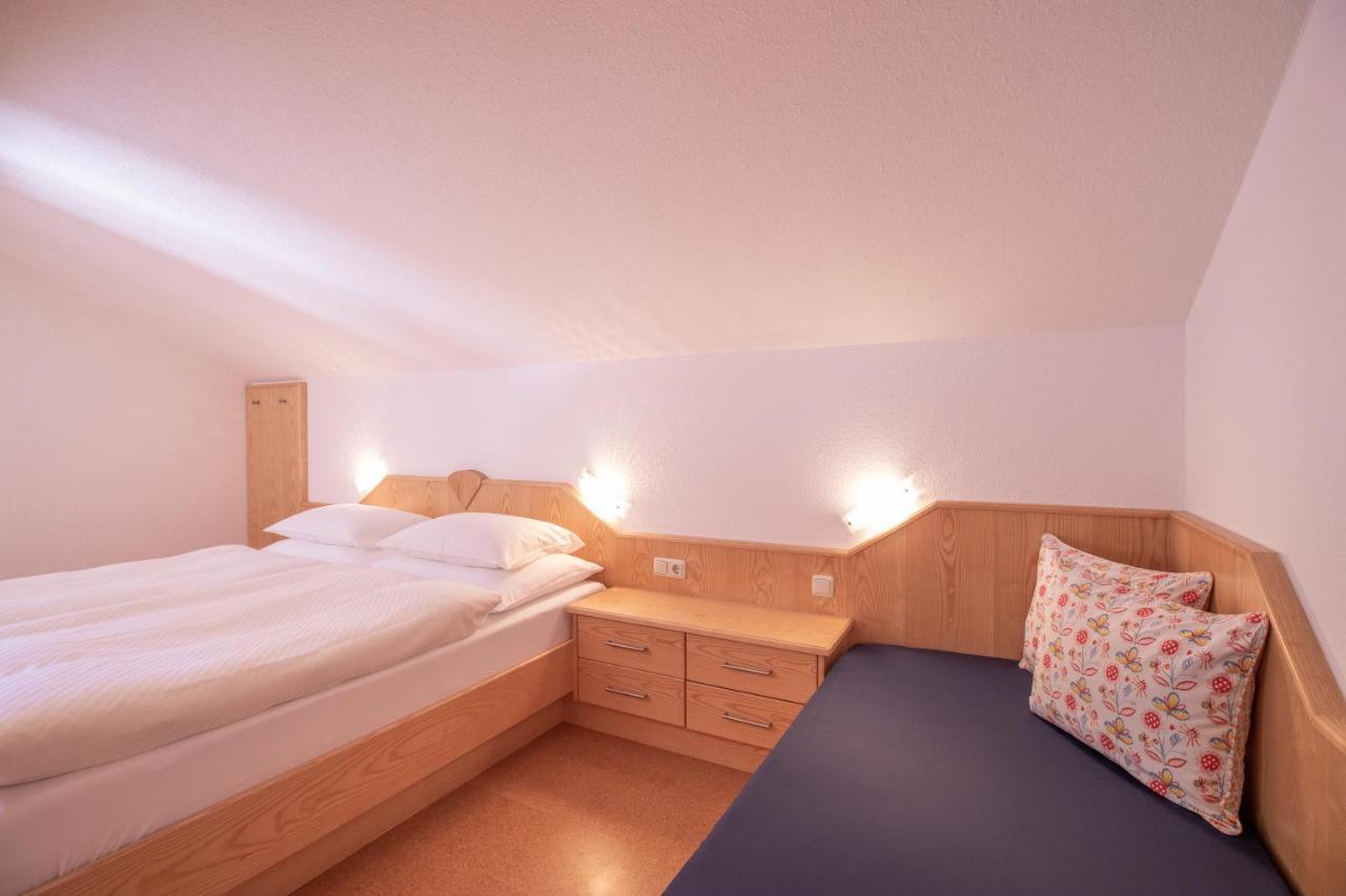 Haus Praxmarer Apartment Sankt Anton am Arlberg Bagian luar foto