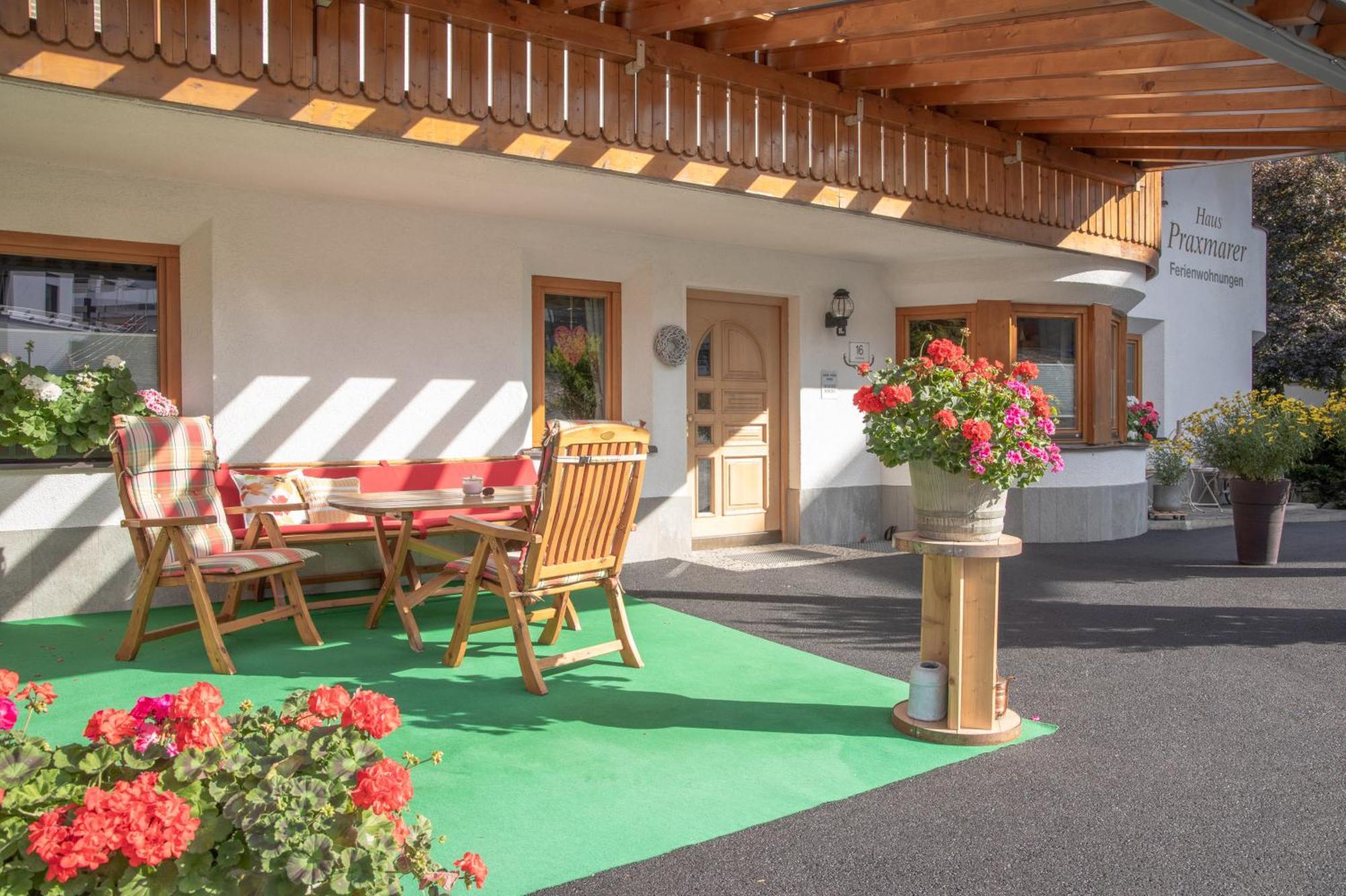 Haus Praxmarer Apartment Sankt Anton am Arlberg Bagian luar foto